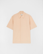 Short-sleeved cotton and polyester shirt with back vertical pleats