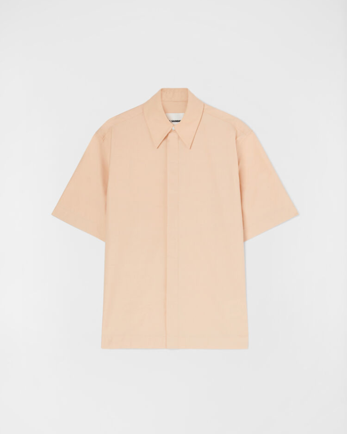 Short-sleeved cotton and polyester shirt with back vertical pleats