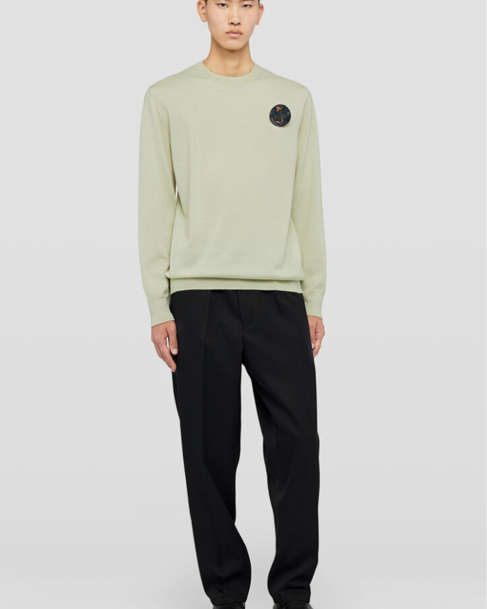 Lightweight long-sleeved merino wool sweater